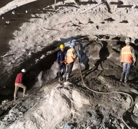 金华拱顶带模注浆料的施工流程及注意事项